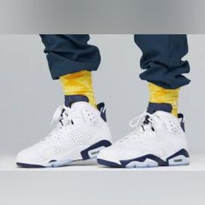 Nike Air Jordan 6 VI Retro Midnight Navy 2022 White Size 5.5Y